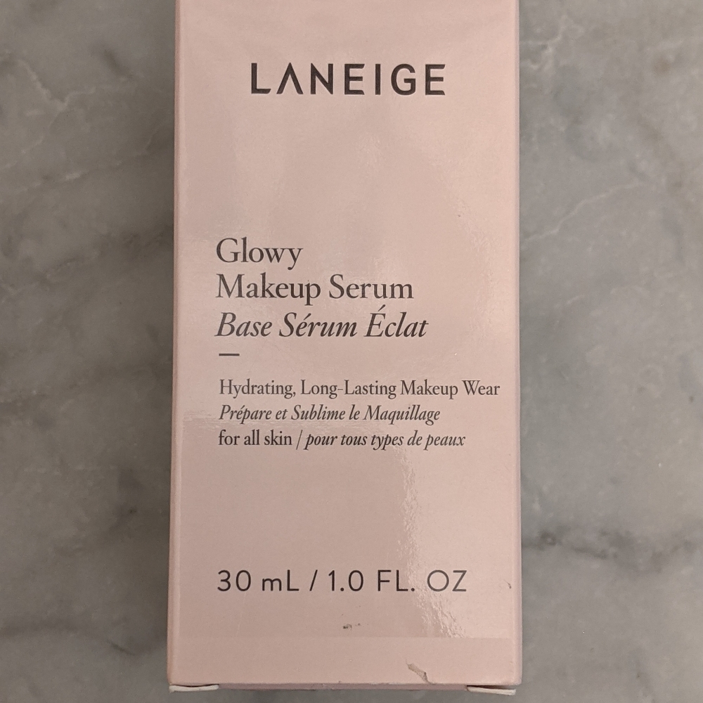 LANEIGE Glowy Makeup Serum full size